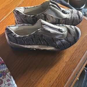 Women's Brown Patterned Zip-Top Comfort Shoes